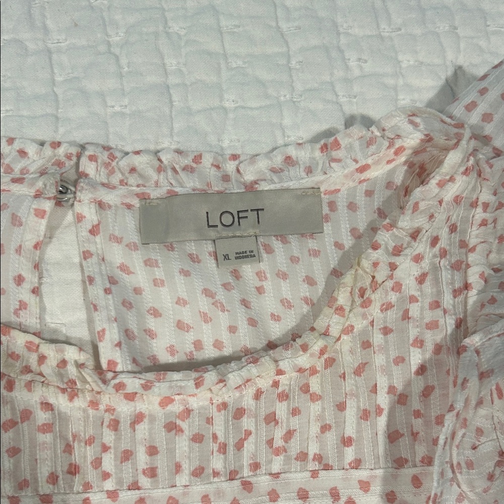 LOFT Pink Ruffled Blouse - Picture 6 of 6